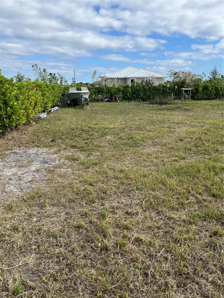 189 SW 354 Florida City, FL 33034
