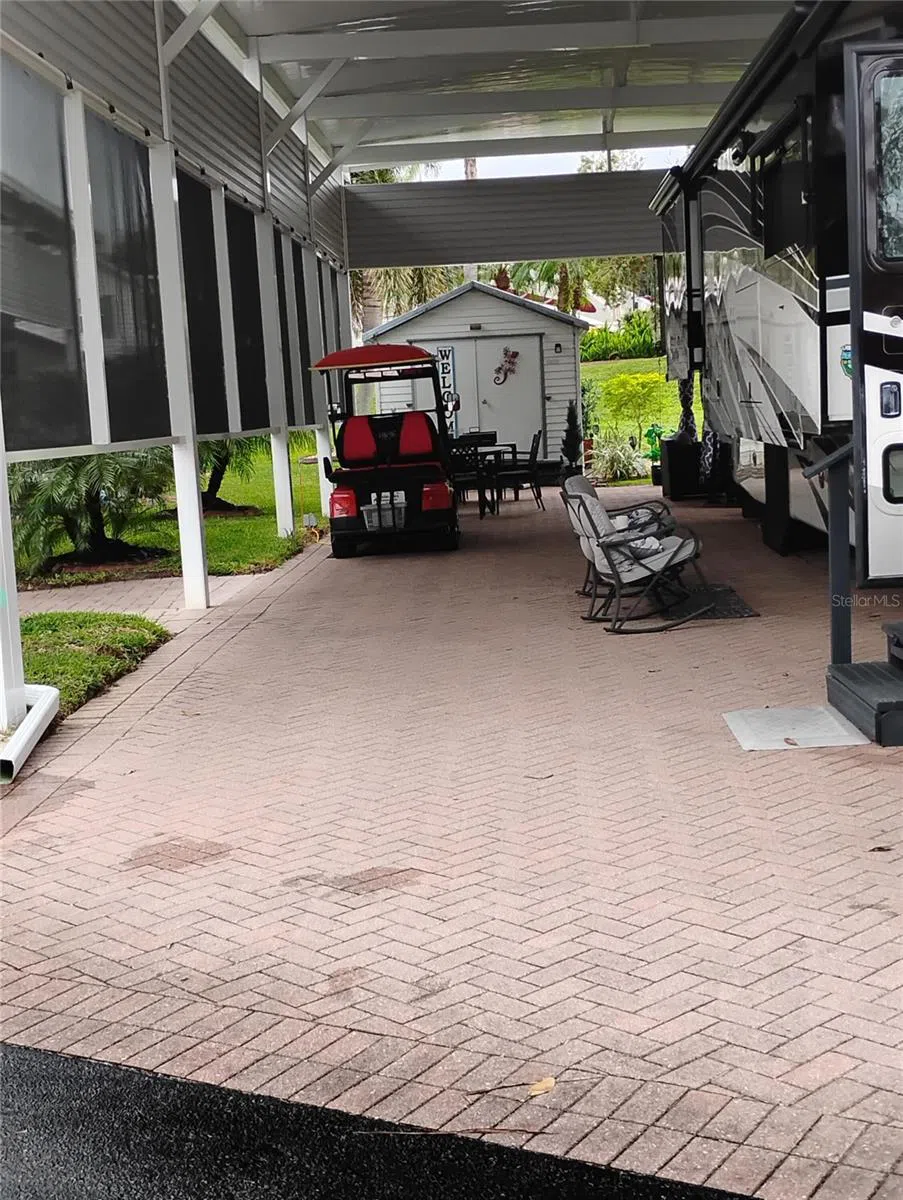 2504 ST GEORGE DRIVE Davenport, FL 33837