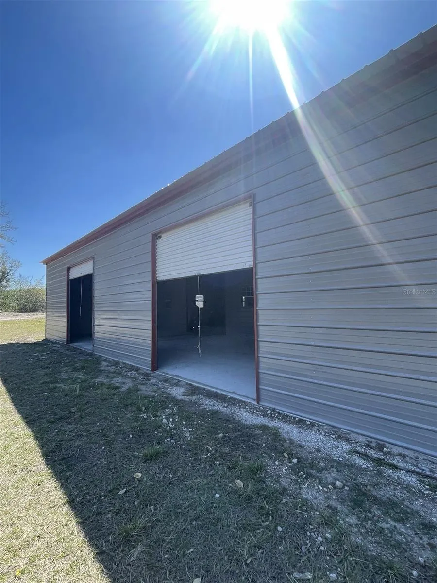 19100 COUNTY ROAD 33 Groveland, FL 34736