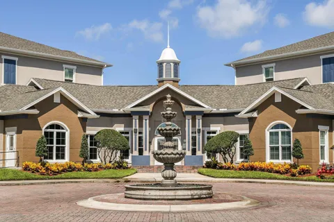 1001 Cascade Circle