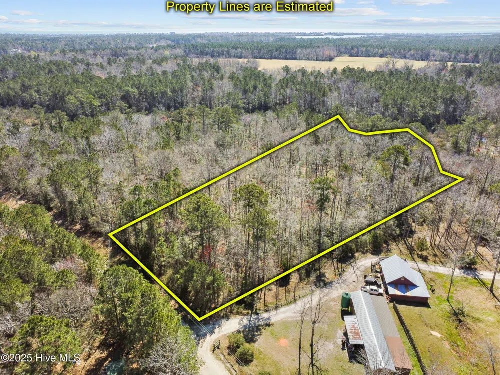 310 Clearview Drive Holly Ridge, NC 28445
