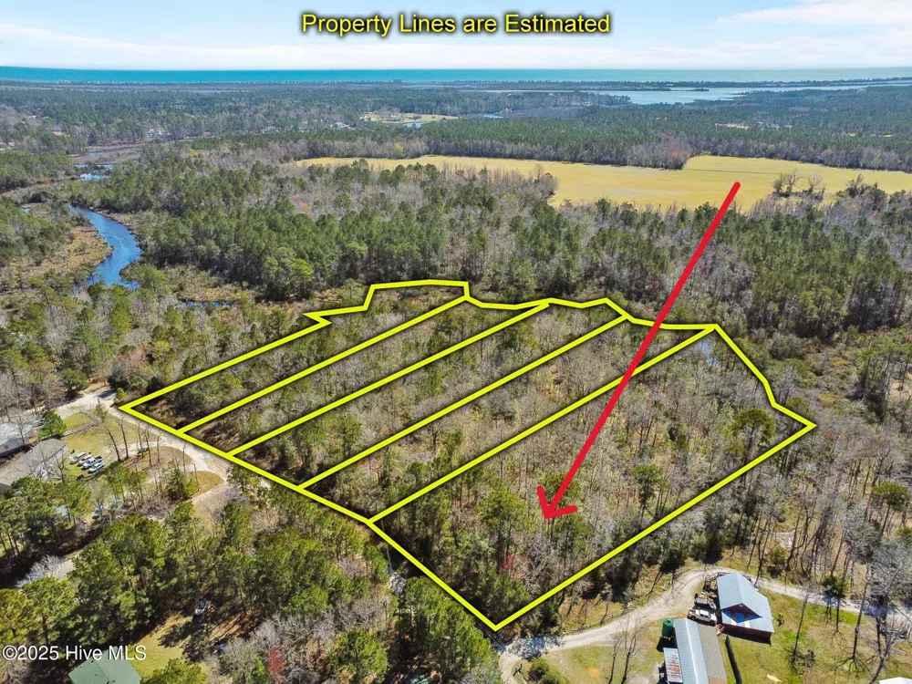 310 Clearview Drive Holly Ridge, NC 28445