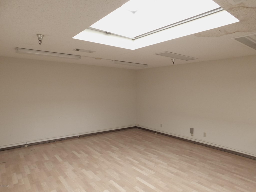 2368 Eastman Avenue #3 Ventura, CA 93003