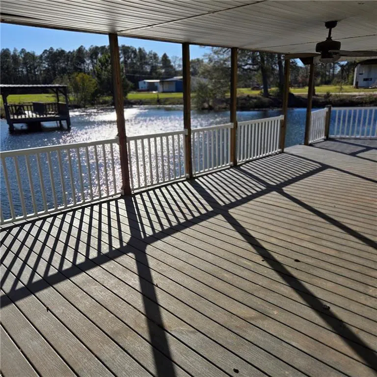 2606 Beechwood Drive Jesup, GA 31545