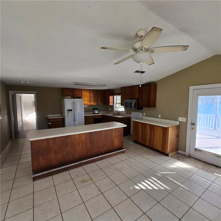 2606 Beechwood Drive Jesup, GA 31545