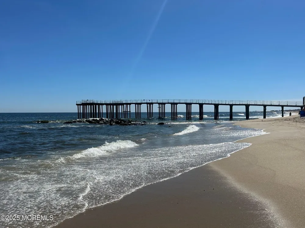 1 5th Avenue #Unit# 302 Neptune City, NJ 07753