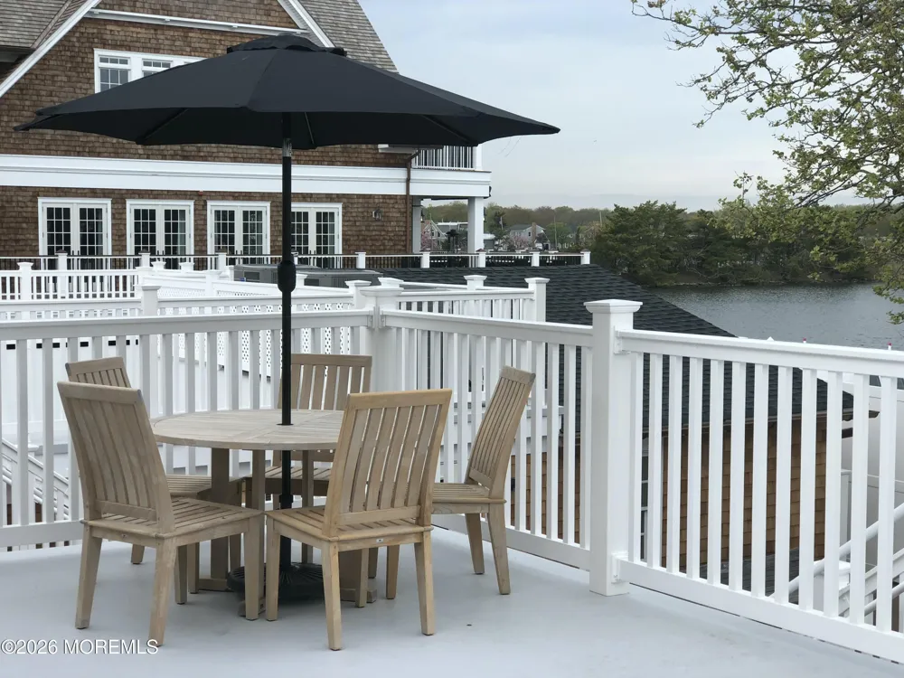 64 Bridge Avenue Bay Head, NJ 08742