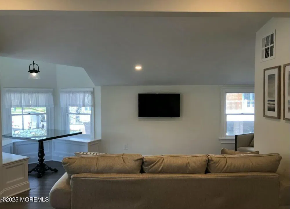 68 Bridge Avenue Bay Head, NJ 08742