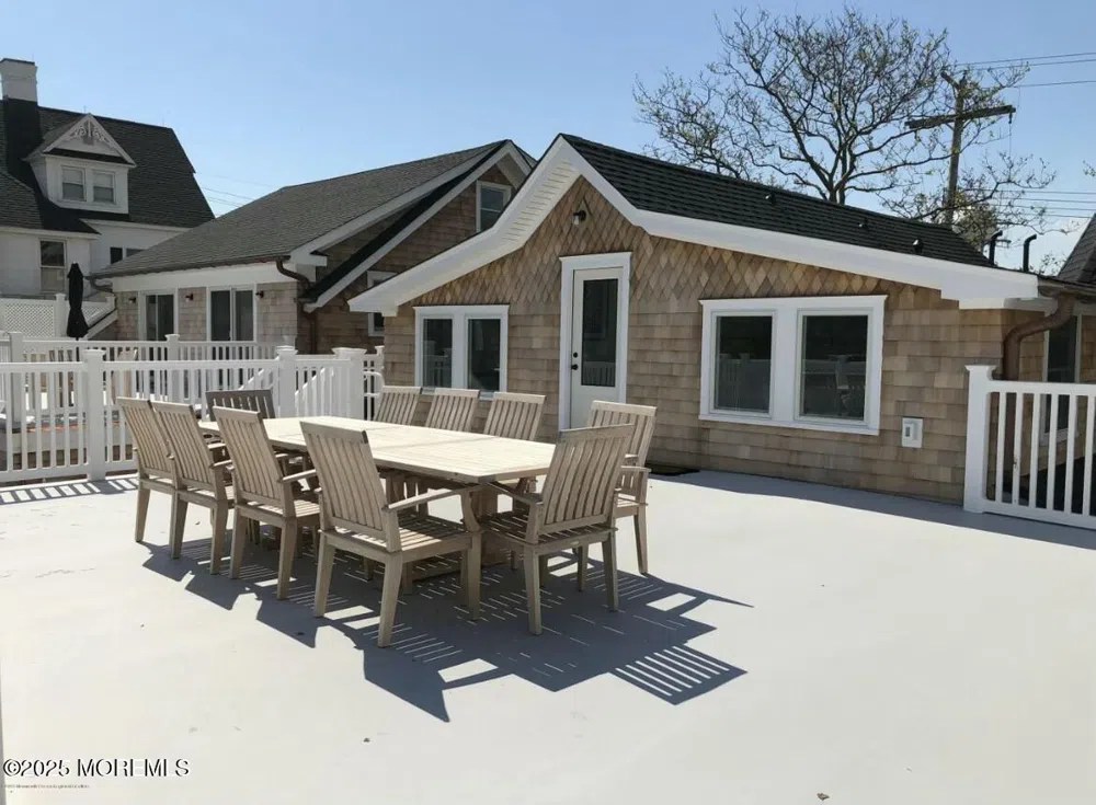 68 Bridge Avenue Bay Head, NJ 08742
