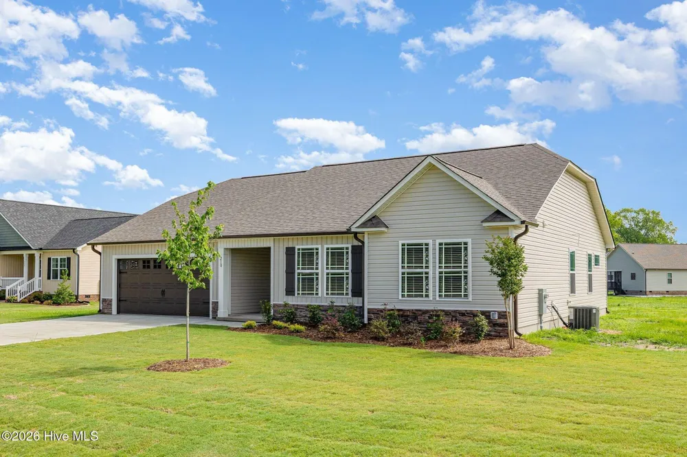 210 Maxwell Farm Lane Selma, NC 27576
