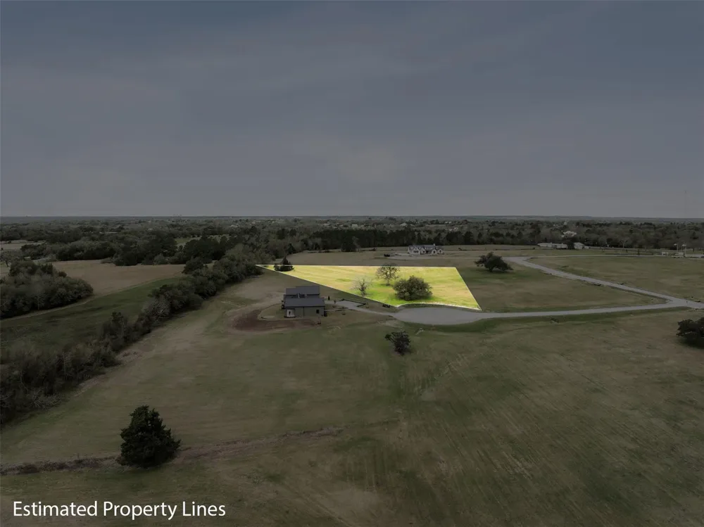 108 Turney Trace Round Top, TX 78954