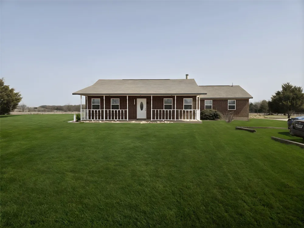 1001 Atkins Drive Celeste, TX 75423