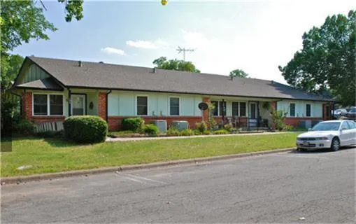 201 Las Bresas Street Azle, TX 76020