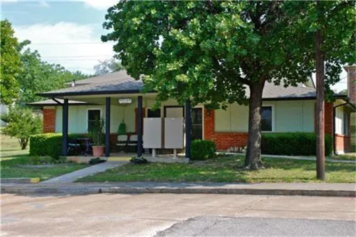 201 Las Bresas Street Azle, TX 76020