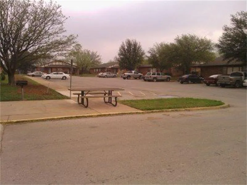 137 Shirley Courts Breckenridge, TX 76424