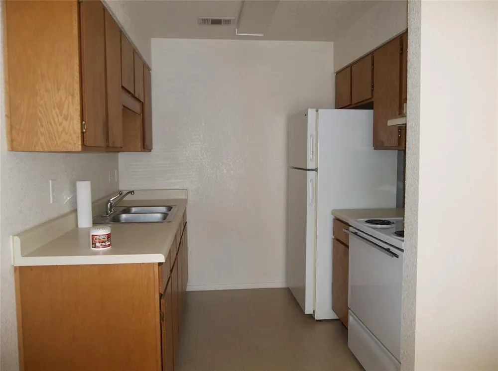 401 Bicentennial Bonham, TX 75418