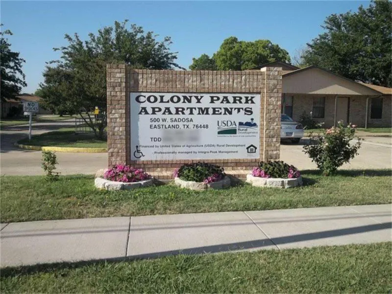 500 W Sadosa Eastland, TX 76448
