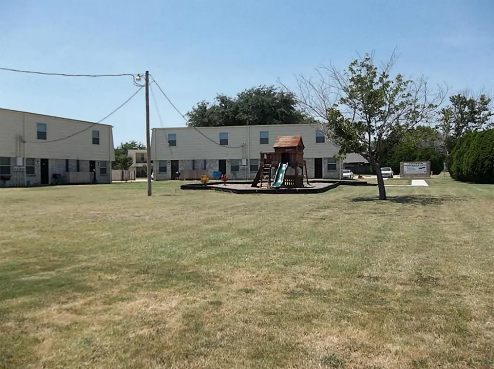 514 SE Gardens Burleson, TX 76028