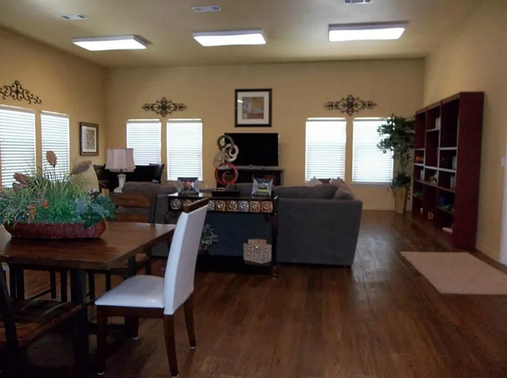 514 SE Gardens Burleson, TX 76028
