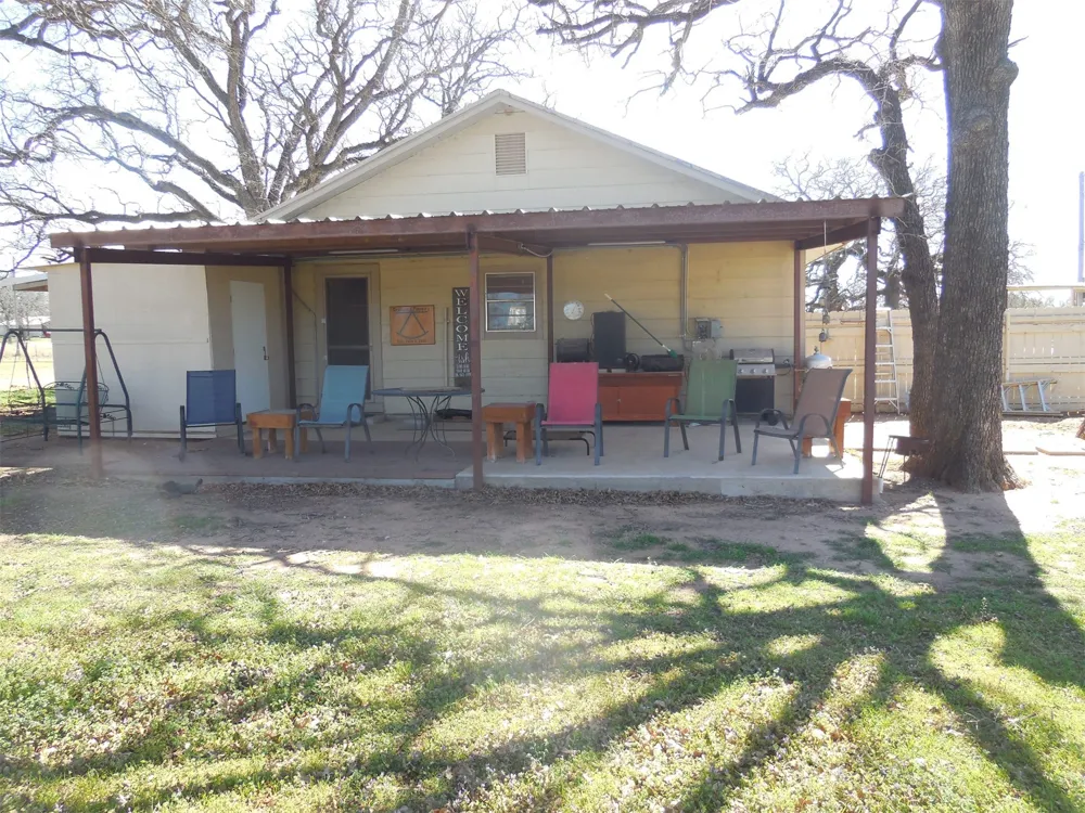 426 County Road 194 Eastland, TX 76448