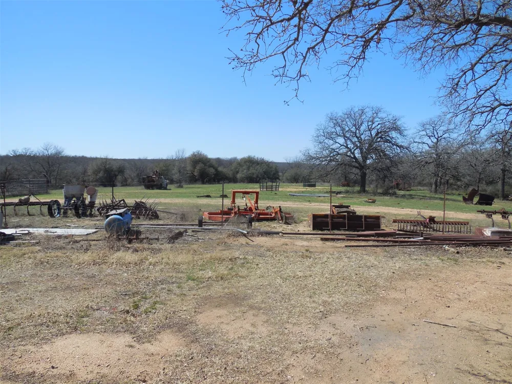 426 County Road 194 Eastland, TX 76448