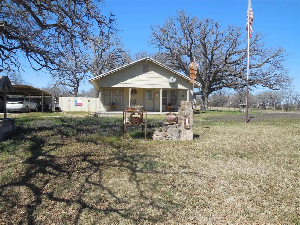 426 County Road 194 Eastland, TX 76448