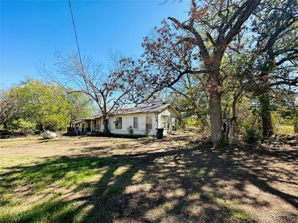1220 E FM 243 ROAD E Bertram, TX 78605