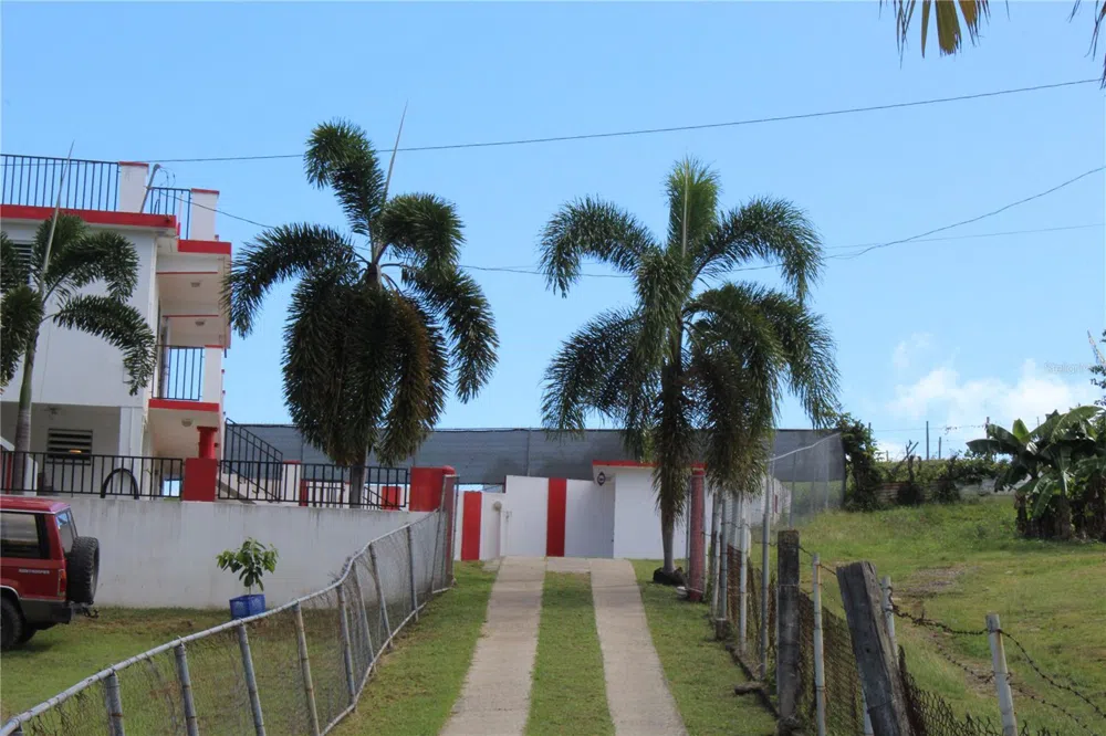 689-A SANDCZAR Vieques, PR 00765