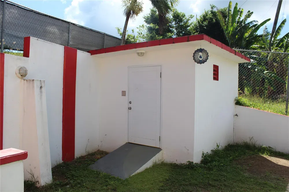 689-A SANDCZAR Vieques, PR 00765