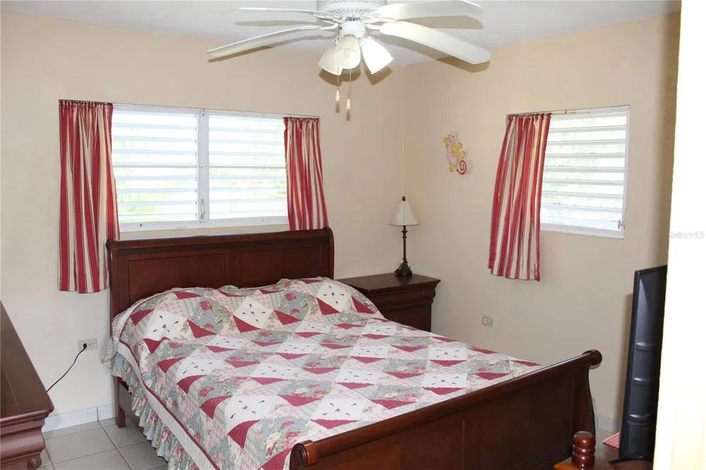 689-A SANDCZAR Vieques, PR 00765