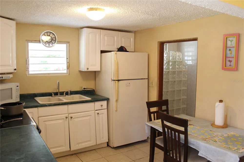 689-A SANDCZAR Vieques, PR 00765