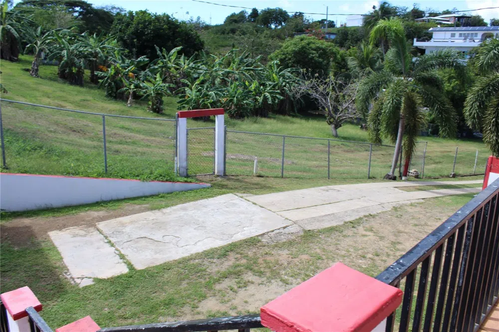 689-A SANDCZAR Vieques, PR 00765