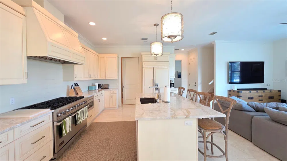 531 BIRDIE LANE Longboat Key, FL 34228