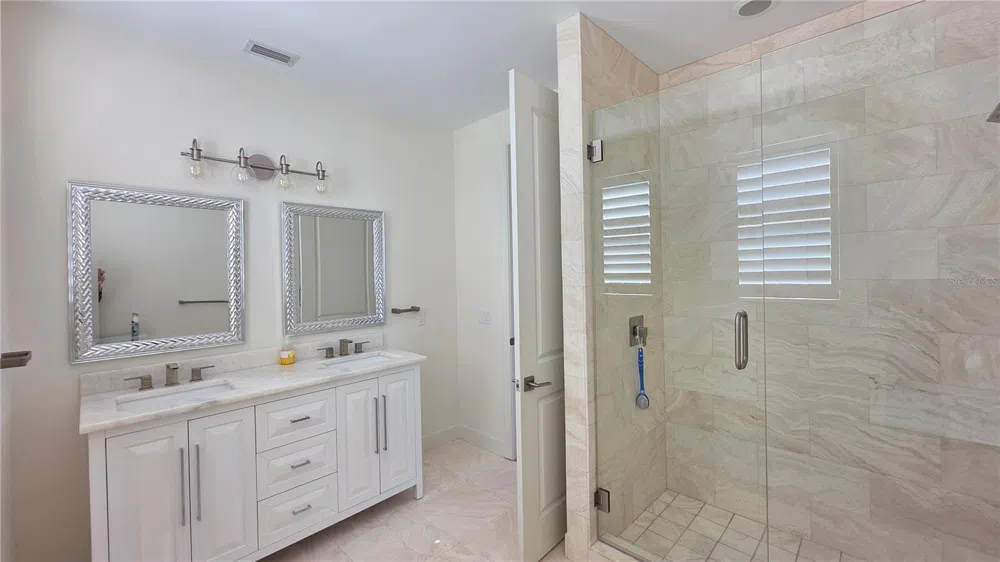 531 BIRDIE LANE Longboat Key, FL 34228