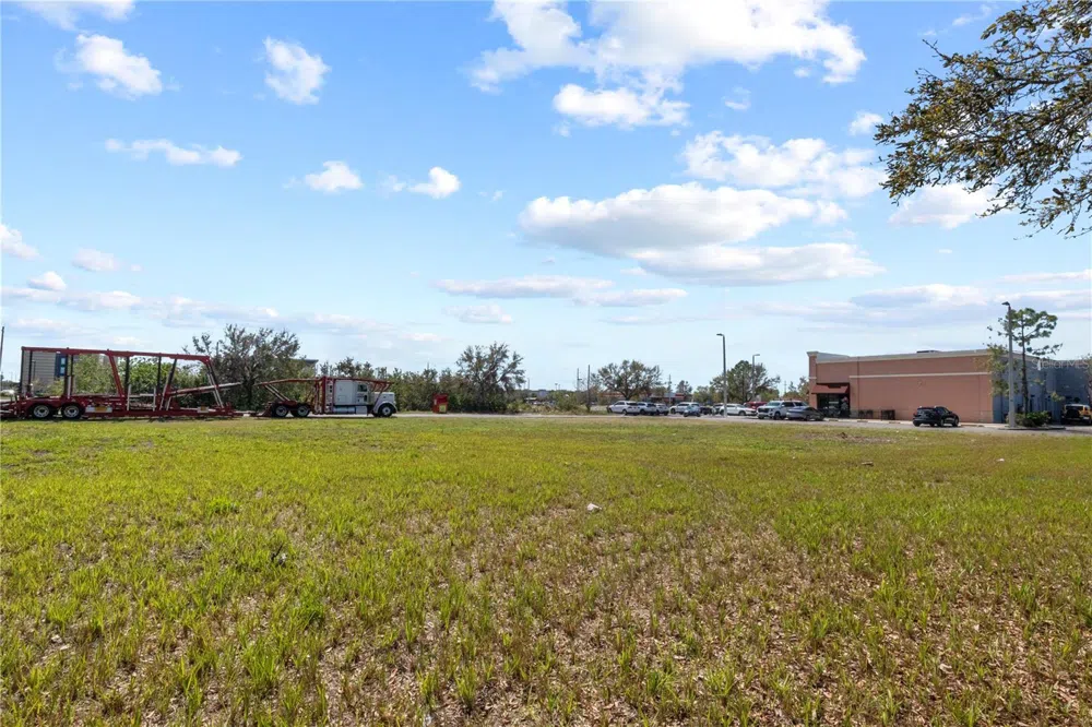 BIG BEND ROAD Riverview, FL 33579