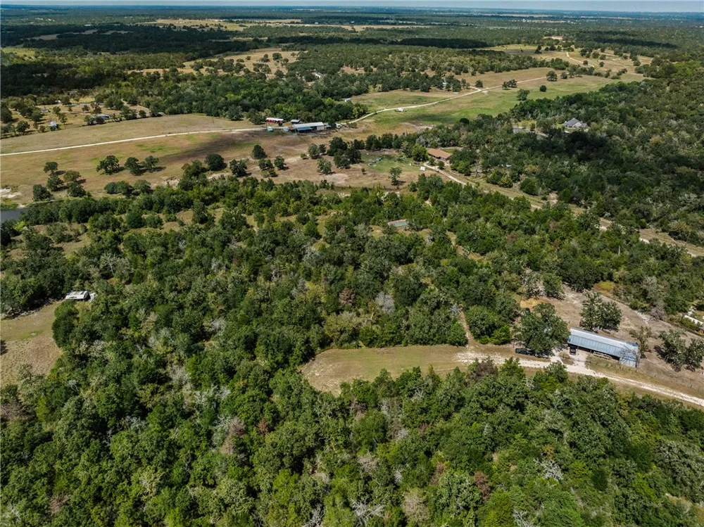 1470 Cedar Circle Snook, TX 77878