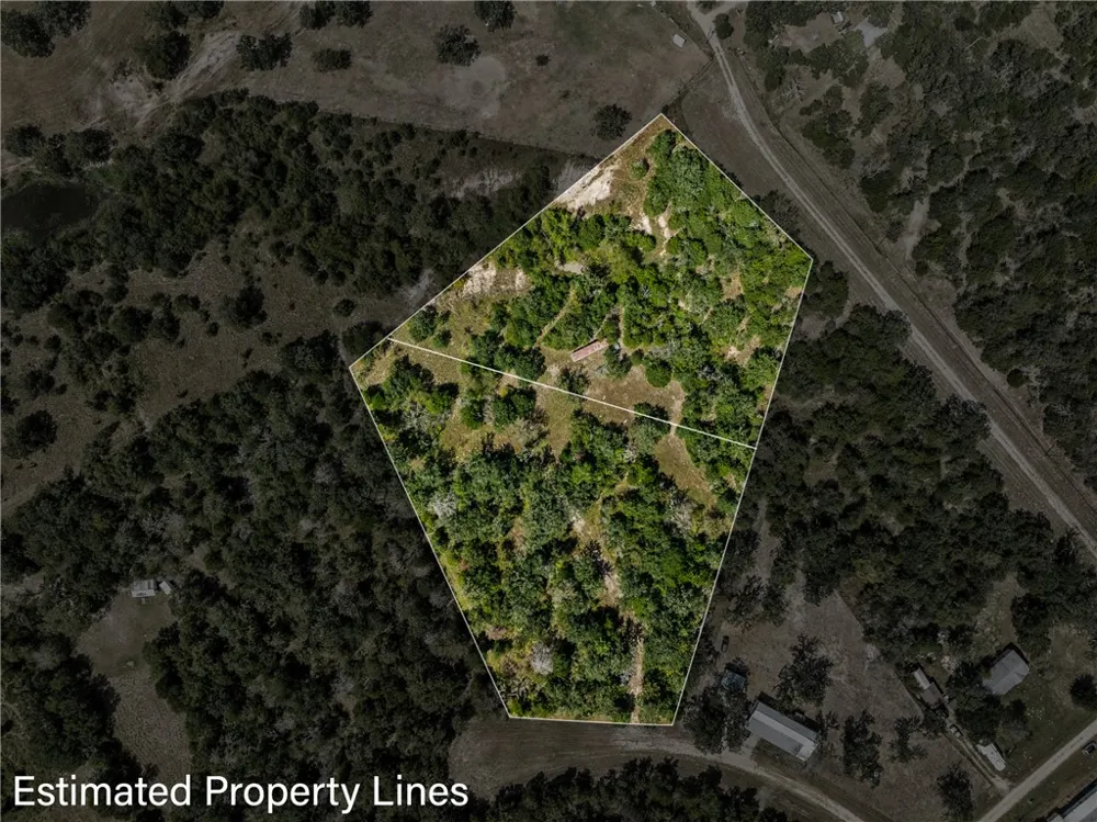 1470 Cedar Circle Snook, TX 77878