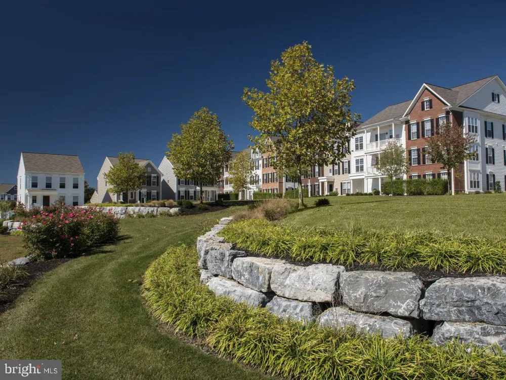 104 MERCHANT AVENUE #HELSTON Mount Joy, PA 17552