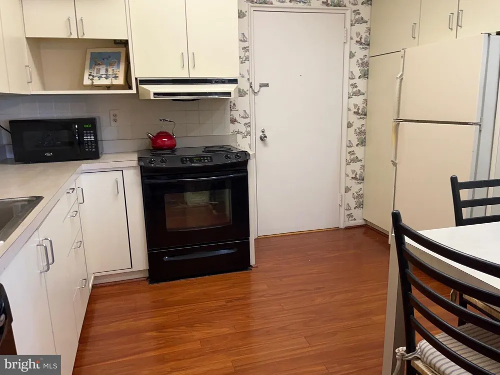 11 SLADE AVENUE #603 Baltimore, MD 21208