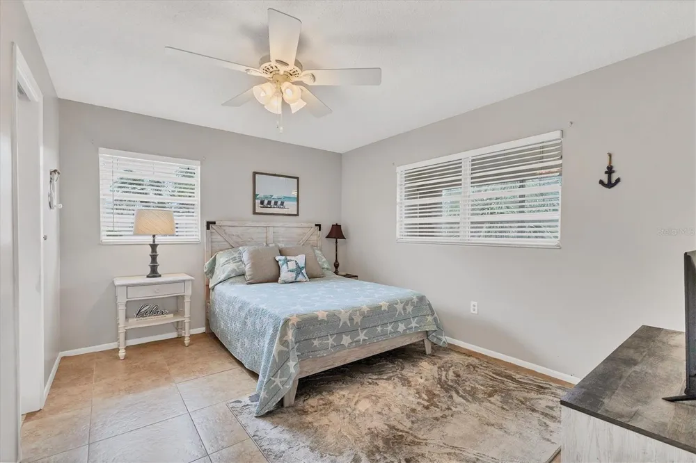 4803 PARK ACRES DRIVE Bradenton, FL 34207