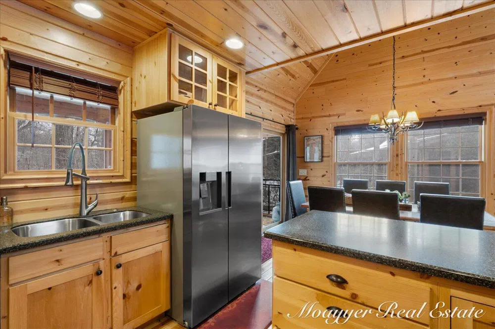 3577 Kingfisher Cove Drive Saugatuck Township, MI 49453