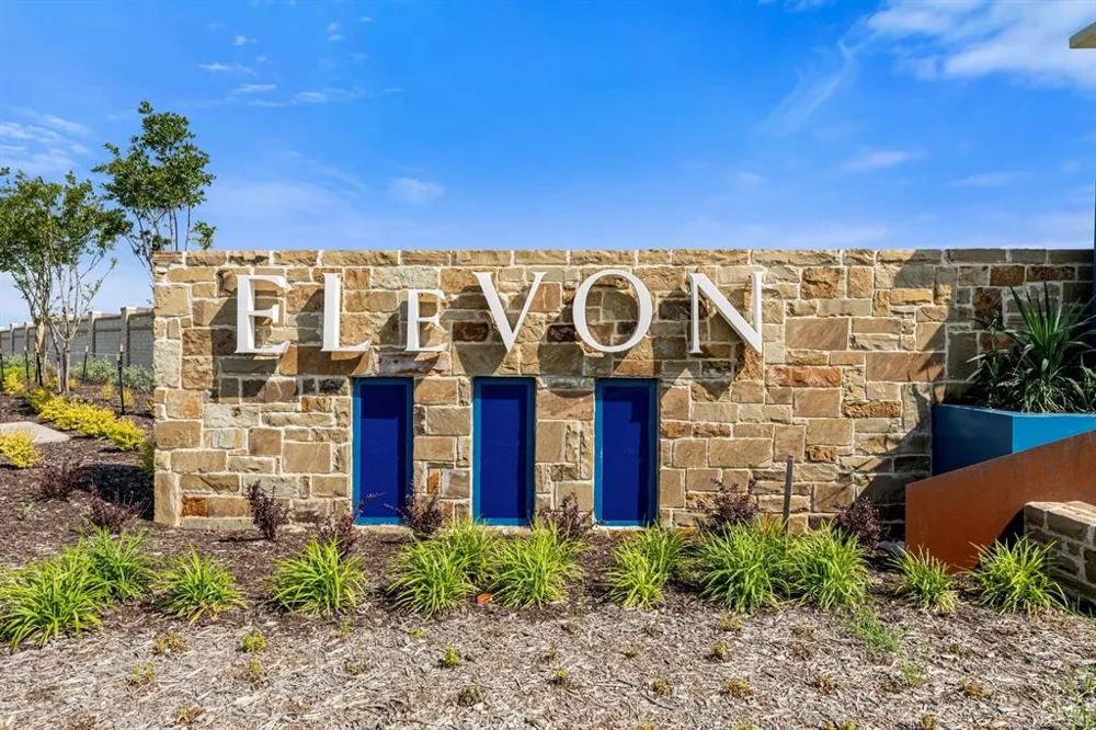 231 Ivory Brook Cove Drive Lavon, TX 75166