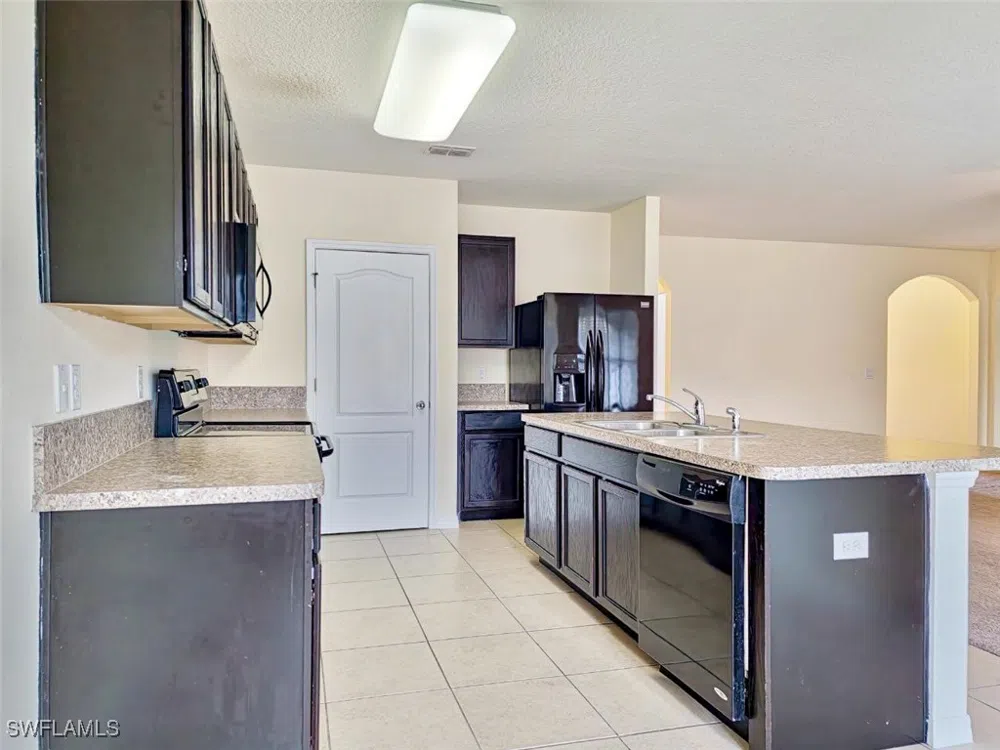 SUNNY FIELD COURT Eustis, FL 32726