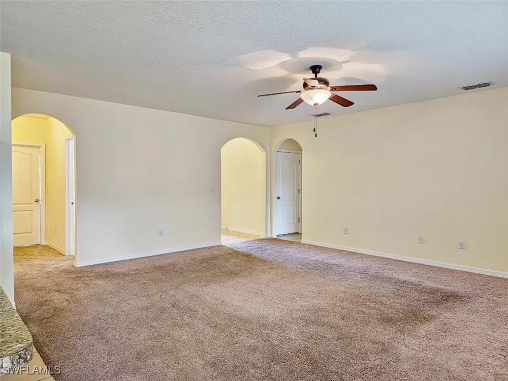 SUNNY FIELD COURT Eustis, FL 32726