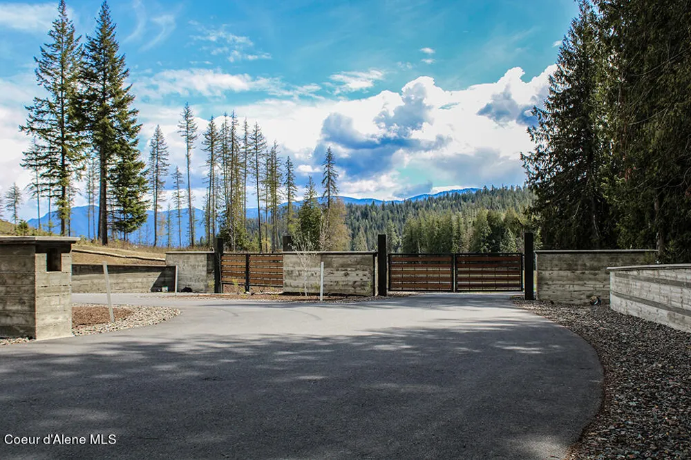 Lot 16 Camp Bay Road Sagle, ID 83860