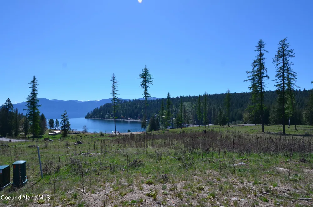 Lot 16 Camp Bay Road Sagle, ID 83860