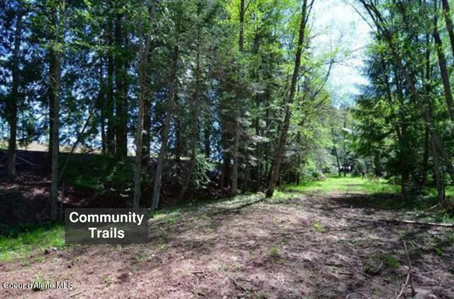 Lot 16 Camp Bay Road Sagle, ID 83860
