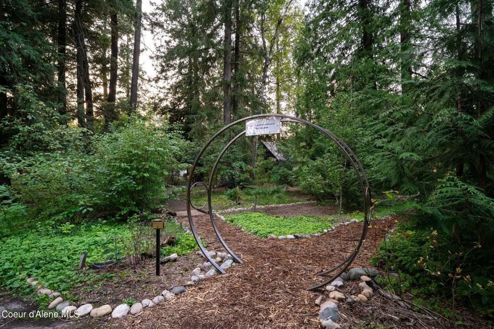 424 Olive Ave ##203 Sandpoint, ID 83864