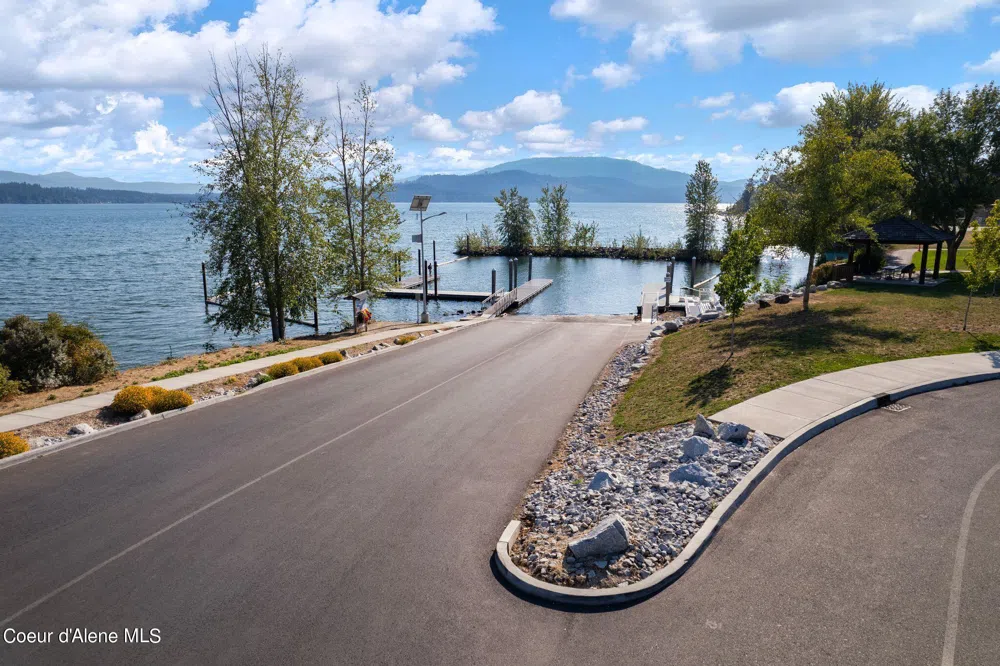424 Olive Ave ##303 Sandpoint, ID 83864