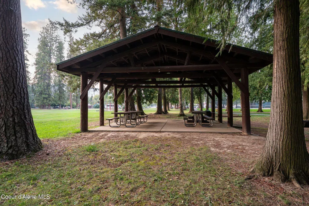 424 Olive Ave ##303 Sandpoint, ID 83864